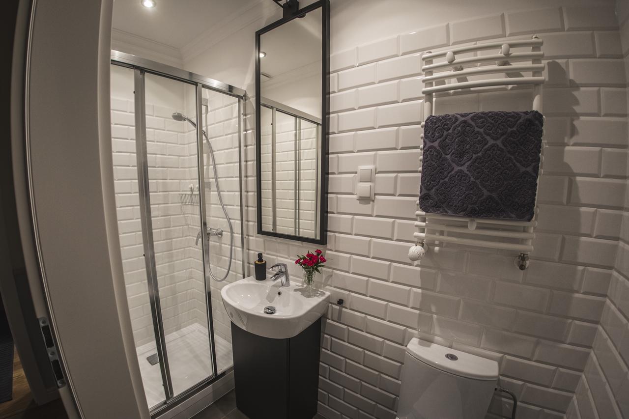 Angel House Apartments Krasków Εξωτερικό φωτογραφία